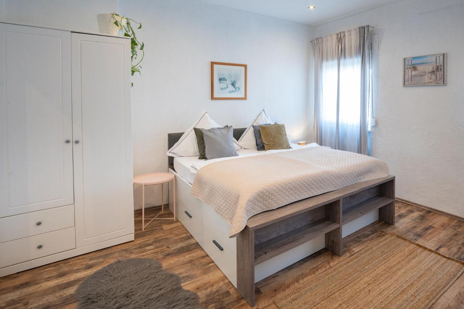 Charmante Privatzimmer In Der Stadt コブレンツ エクステリア 写真