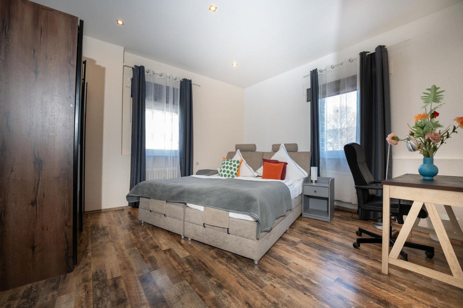 Charmante Privatzimmer In Der Stadt コブレンツ エクステリア 写真