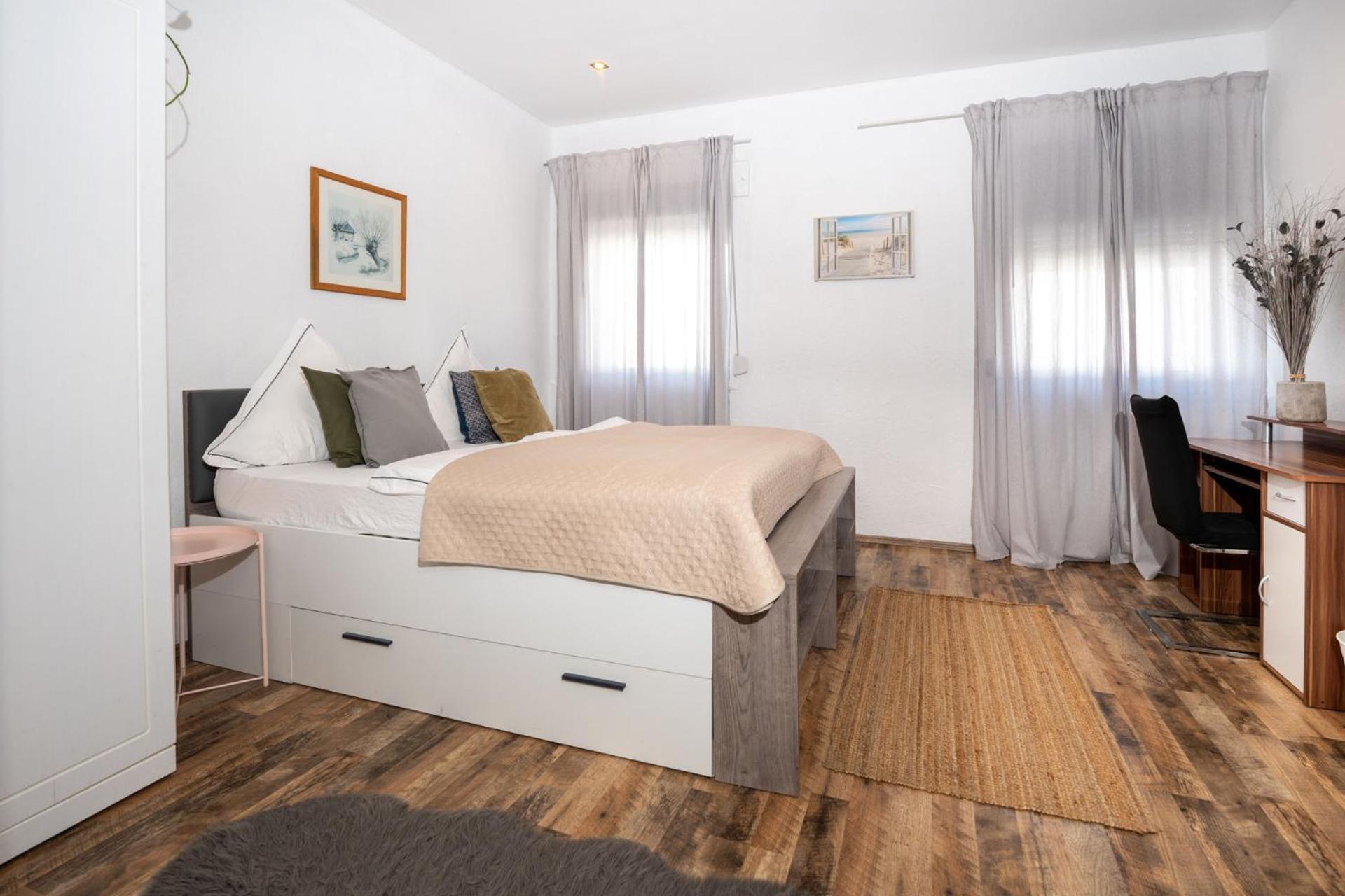 Charmante Privatzimmer In Der Stadt コブレンツ エクステリア 写真