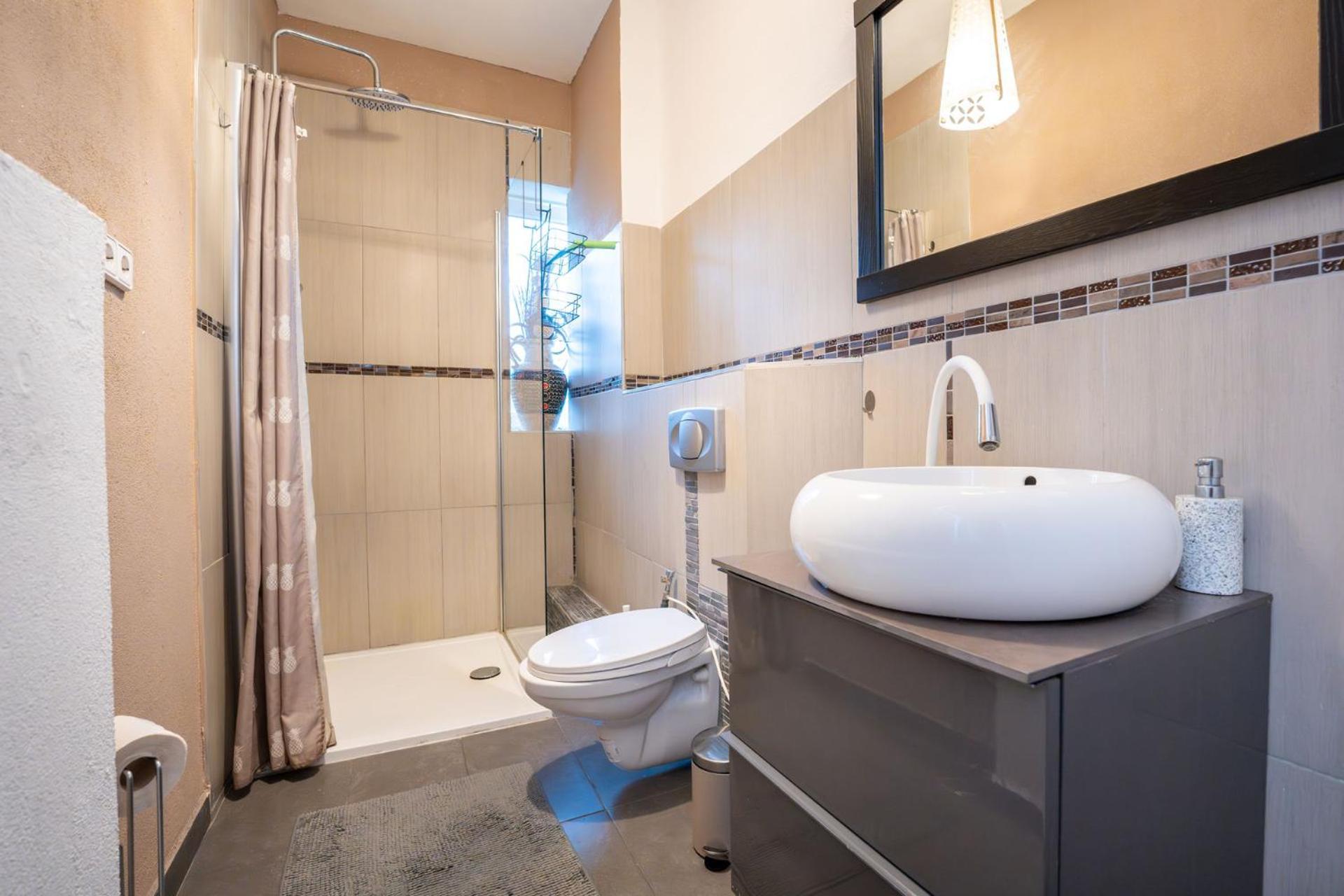Charmante Privatzimmer In Der Stadt コブレンツ エクステリア 写真